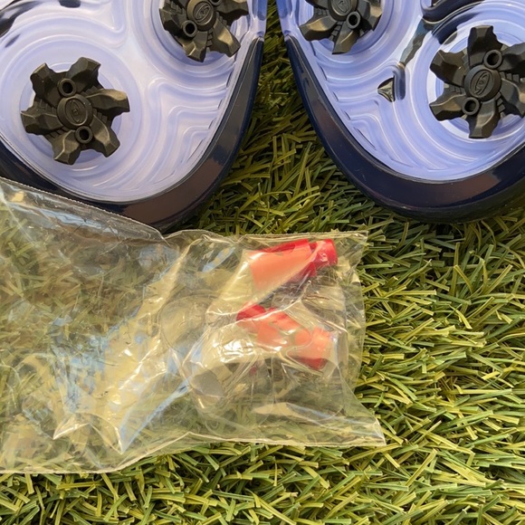 Air Jordan V Low Golf - Picture 6 of 6